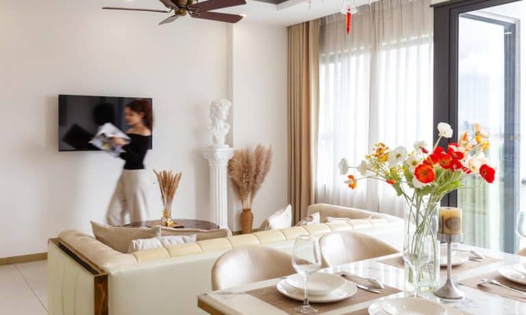 Căn hộ 3 phòng ngủ New City Thủ Thiêm cho thuê view sông tầng trung thoáng
