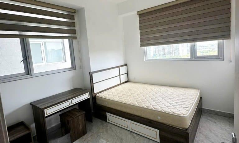 Cho thuê căn hộ Paris Hoàng Kim 2 phòng ngủ đầy đủ nội thất view city