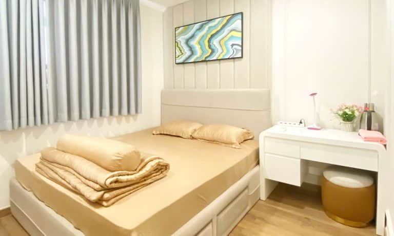Căn hộ Paris Hoàng Kim cho thuê 3 phòng ngủ tầng cao view L81 đủ nội thất