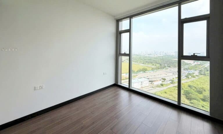 Căn 2 phòng ngủ cho thuê Empire City toà Linden không nội thất view L81