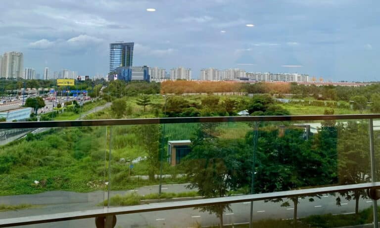 Căn 2 phòng ngủ cho thuê Empire City toà Linden nội thất đầy đủ view thoáng