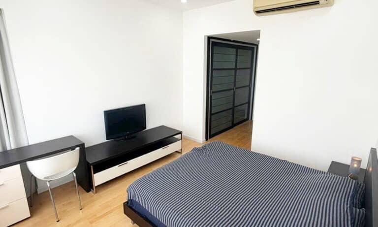 Saigon Pearl toà Sapphire cho thuê 2 phòng ngủ lầu cao nội thất đẹp view L81