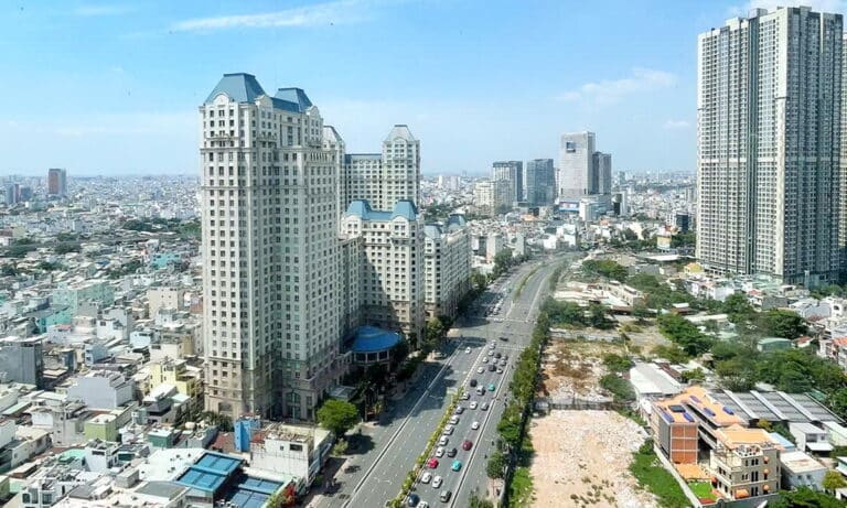 Saigon Pearl toà Sapphire 2 phòng ngủ cho thuê đủ nội thất view L81 thoáng
