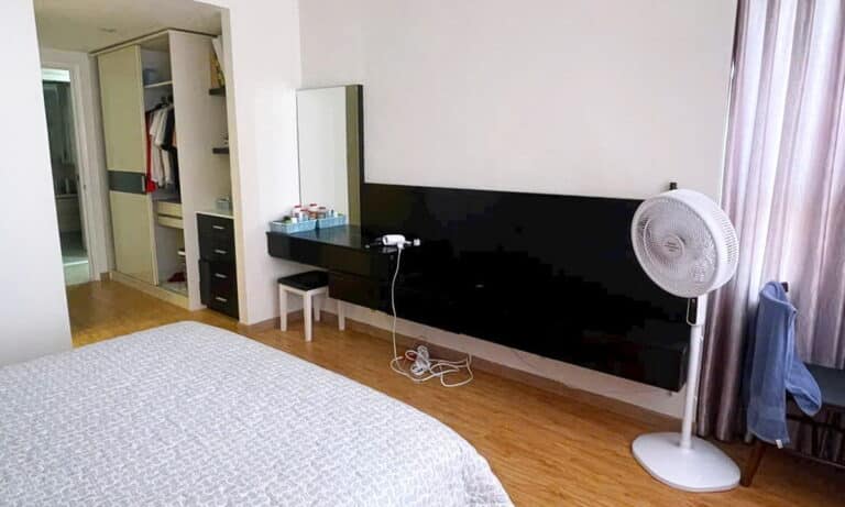 Saigon Pearl toà Sapphire 2 phòng ngủ cho thuê đủ nội thất view L81 thoáng