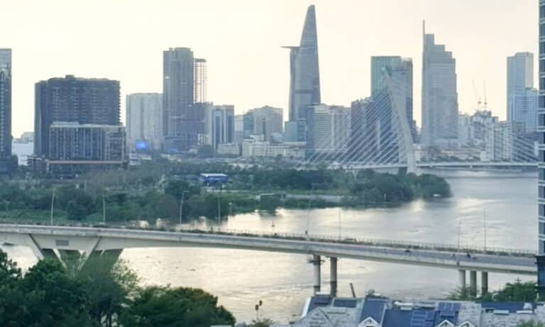Saigon Pearl toà Ruby căn hộ 3 phòng ngủ 140m2 cho thuê nhà trống view đẹp