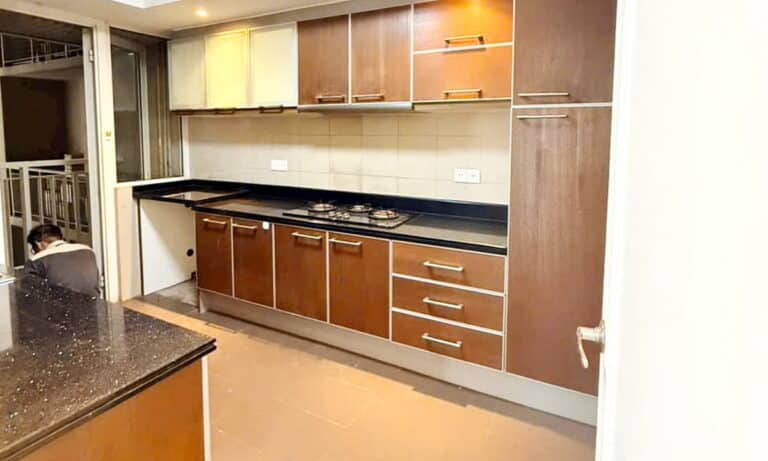 Saigon Pearl toà Ruby căn hộ 3 phòng ngủ 140m2 cho thuê nhà trống view đẹp