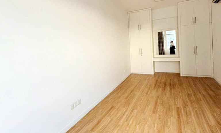 Saigon Pearl toà Ruby căn hộ 3 phòng ngủ 140m2 cho thuê nhà trống view đẹp