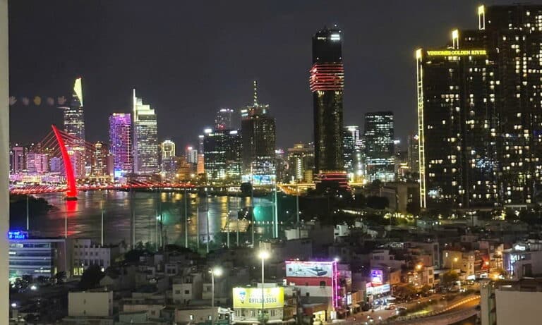 Saigon Pearl tháp Sapphire căn hộ bán 3 phòng ngủ nhà trống view Bitexco