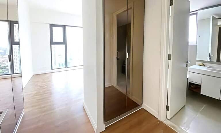 Gateway Thảo Điền bán căn hộ 4 phòng ngủ view L81 lầu cao thoáng nhà đẹp