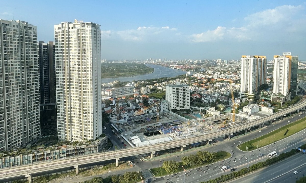 Estella Heights cho thuê căn hộ 3 phòng ngủ đủ nội thất lầu cao view thoáng