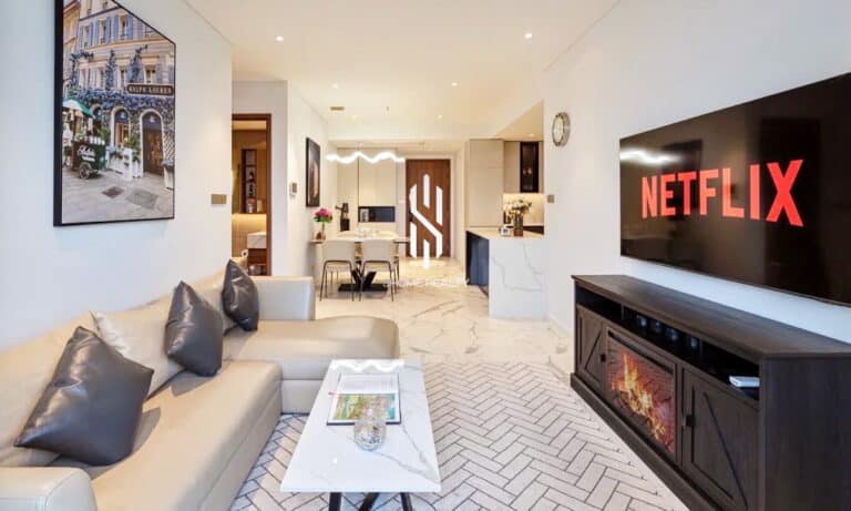 The Metropole khu Crest 2 phòng ngủ cho thuê nội thất đẹp lầu cao thoáng