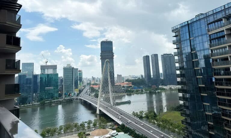 The Metropole khu Opera căn hộ 1 phòng ngủ cho thuê nhà trống tầng cao