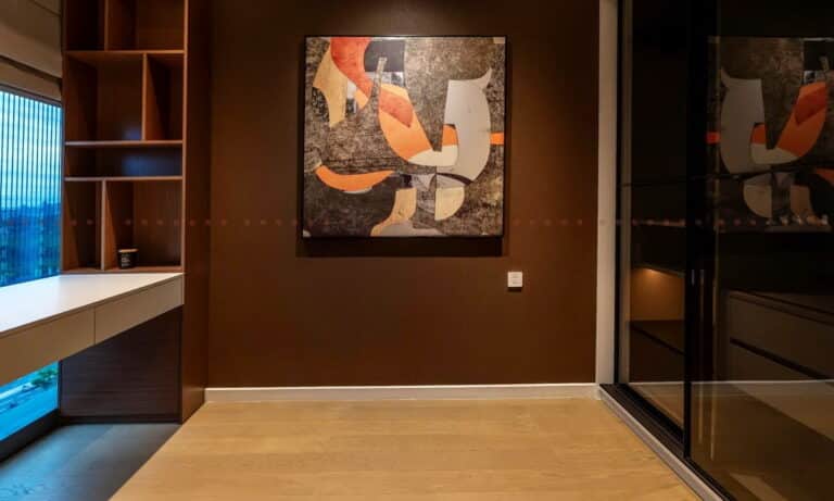 The Metropole khu Opera cho thuê căn 2 phòng ngủ nội thất xịn view sông