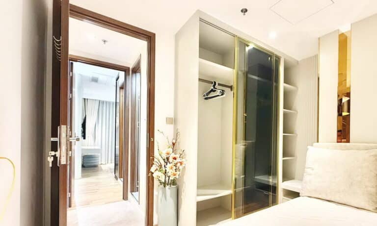 The Metropole khu Crest căn hộ 2 phòng ngủ bán nội thất đẹp view thoáng