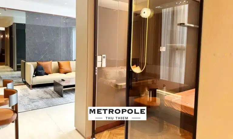 The Metropole khu Opera cho thuê căn 2 phòng ngủ nhà đẹp lầu cao thoáng
