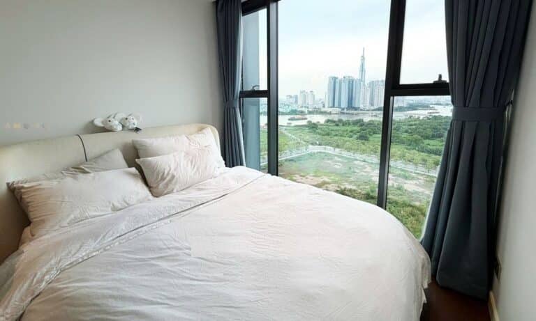 The Metropole khu Crest cho thuê căn 2 phòng ngủ nhà đẹp lầu cao view L81