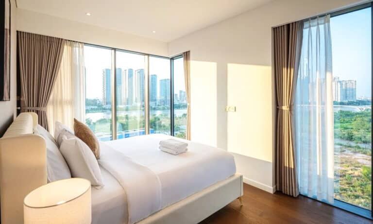 The Metropole Crest cho thuê căn 3 phòng ngủ nội thất sang trọng view sông