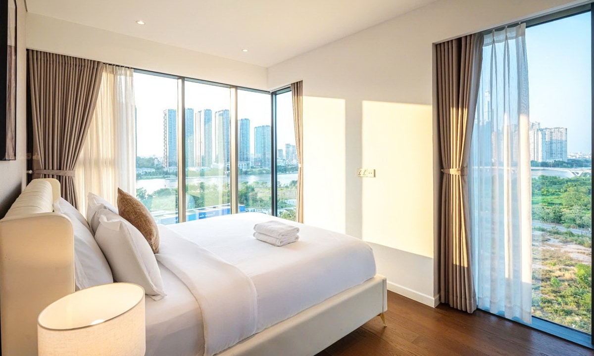 The Metropole Crest cho thuê căn 3 phòng ngủ nội thất sang trọng view sông