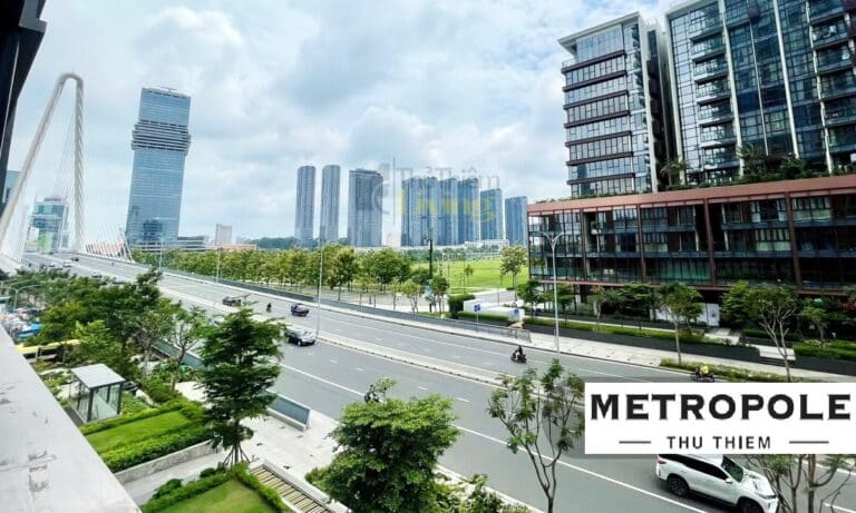 The Metropole Opera cho thuê 3 phòng ngủ nội thất sang trọng view thoáng