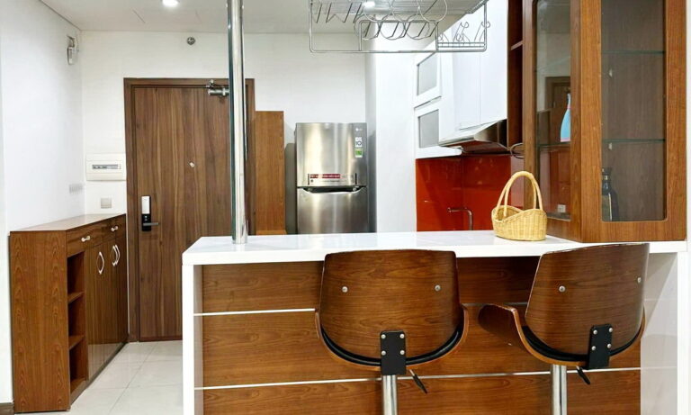 Hà Đô Centrosa Garden cho thuê căn hộ 1 phòng ngủ rộng đầy đủ nội thất