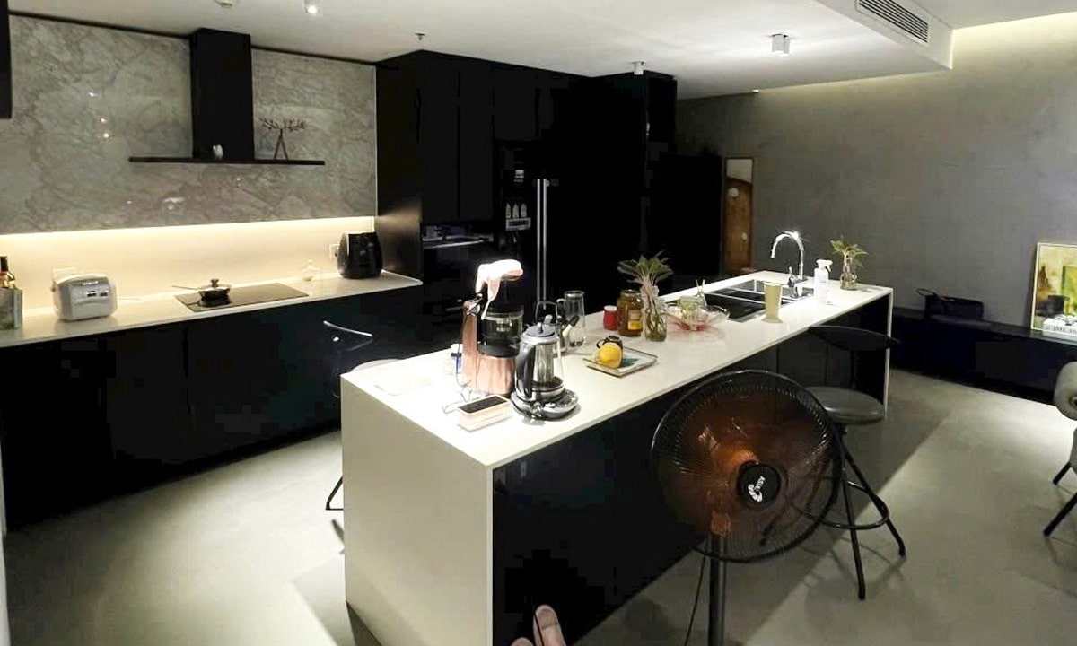 Palm Heights bán căn hộ 3 phòng ngủ 121m2 đầy đủ nội thất lầu cao view L81