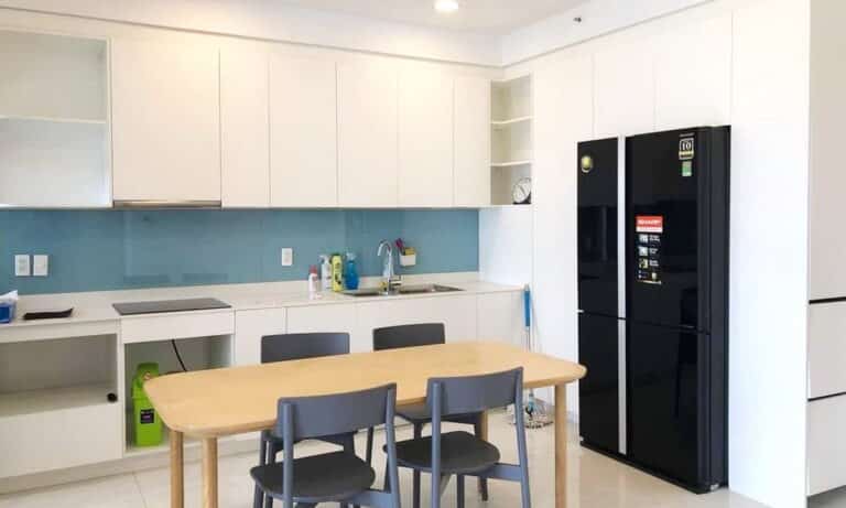 Palm Heights cho thuê căn hộ 2 phòng ngủ có nội thất view sông thoáng mát