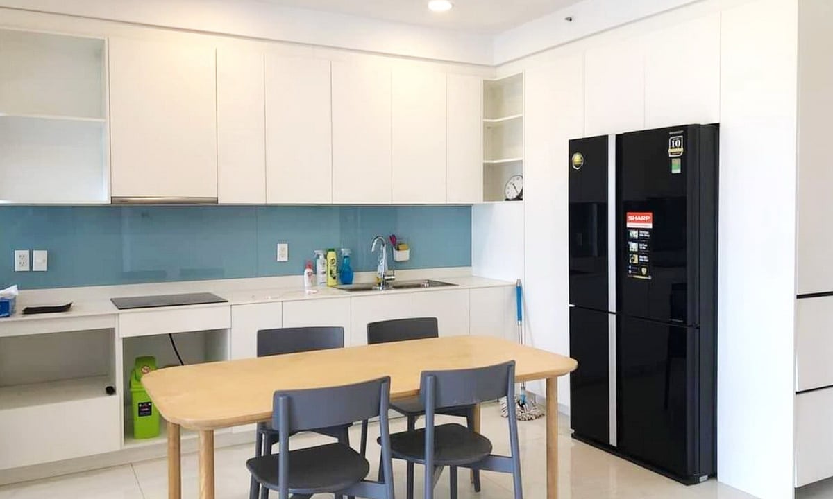 Palm Heights cho thuê căn hộ 2 phòng ngủ có nội thất view sông thoáng mát