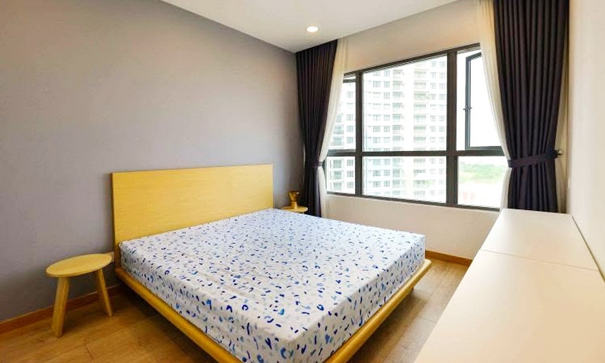 Palm Heights cho thuê căn hộ 2 phòng ngủ có nội thất view sông thoáng mát