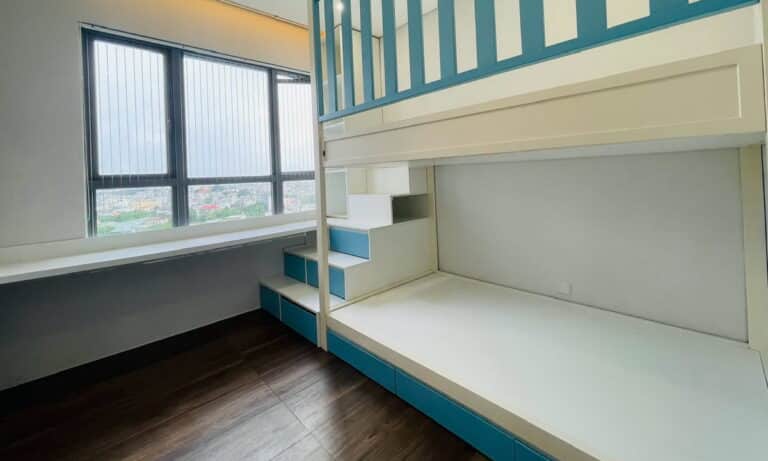 Palm Heights cho thuê căn hộ 3 phòng ngủ nội thất cơ bản lầu cao view thoáng