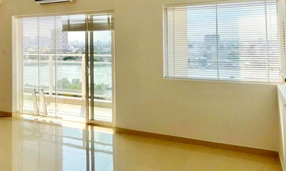 River Garden cho thuê căn hộ 2 phòng ngủ cực rộng nhà trống view sông đẹp