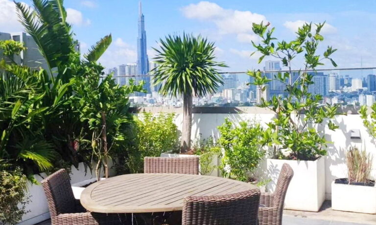 River Garden cho thuê căn penthouse 4 phòng ngủ nội thất xin rộng thoáng