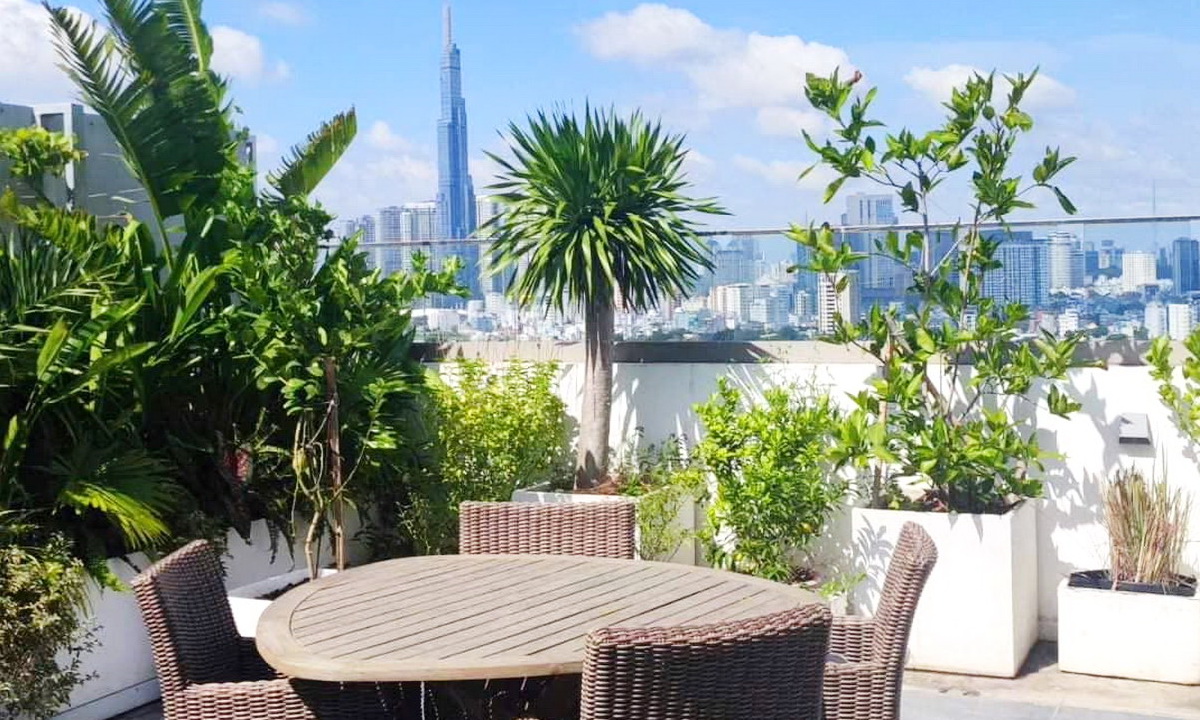 River Garden cho thuê căn penthouse 4 phòng ngủ nội thất xin rộng thoáng