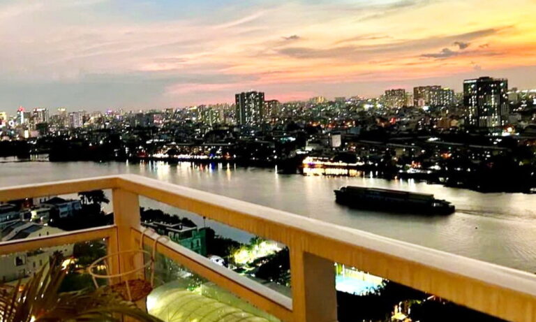 River Garden cho thuê căn hộ 3 phòng ngủ nội thất cao cấp view sông L81
