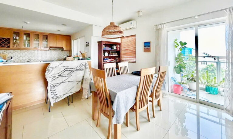 River Garden cho thuê căn hộ 4 phòng ngủ đầy đủ nội thất view rộng thoáng