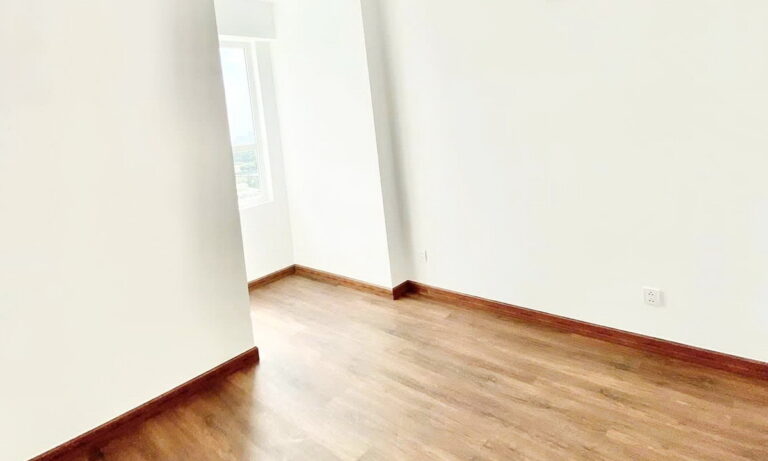 Saigon Mia cho thuê căn hộ 3 phòng ngủ nội thất cơ bản lầu cao view thoáng