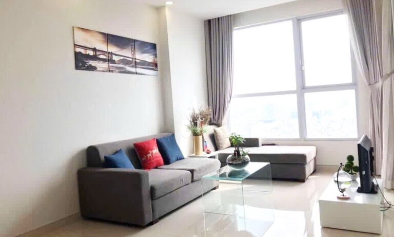 The Prince cho thuê căn 3 phòng ngủ đủ nội thất lầu cao view thoáng đẹp