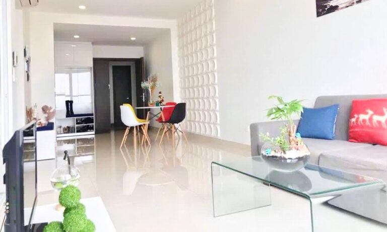 The Prince cho thuê căn 3 phòng ngủ đủ nội thất lầu cao view thoáng đẹp