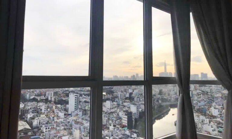 The Prince cho thuê căn 3 phòng ngủ đủ nội thất lầu cao view thoáng đẹp