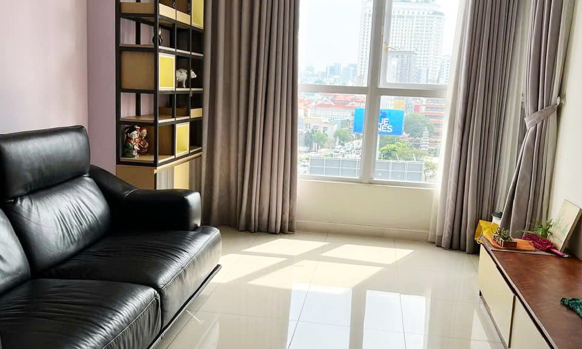 The Prince cho thuê căn hộ 3 phòng ngủ rộng đủ nội thất view thoáng đẹp