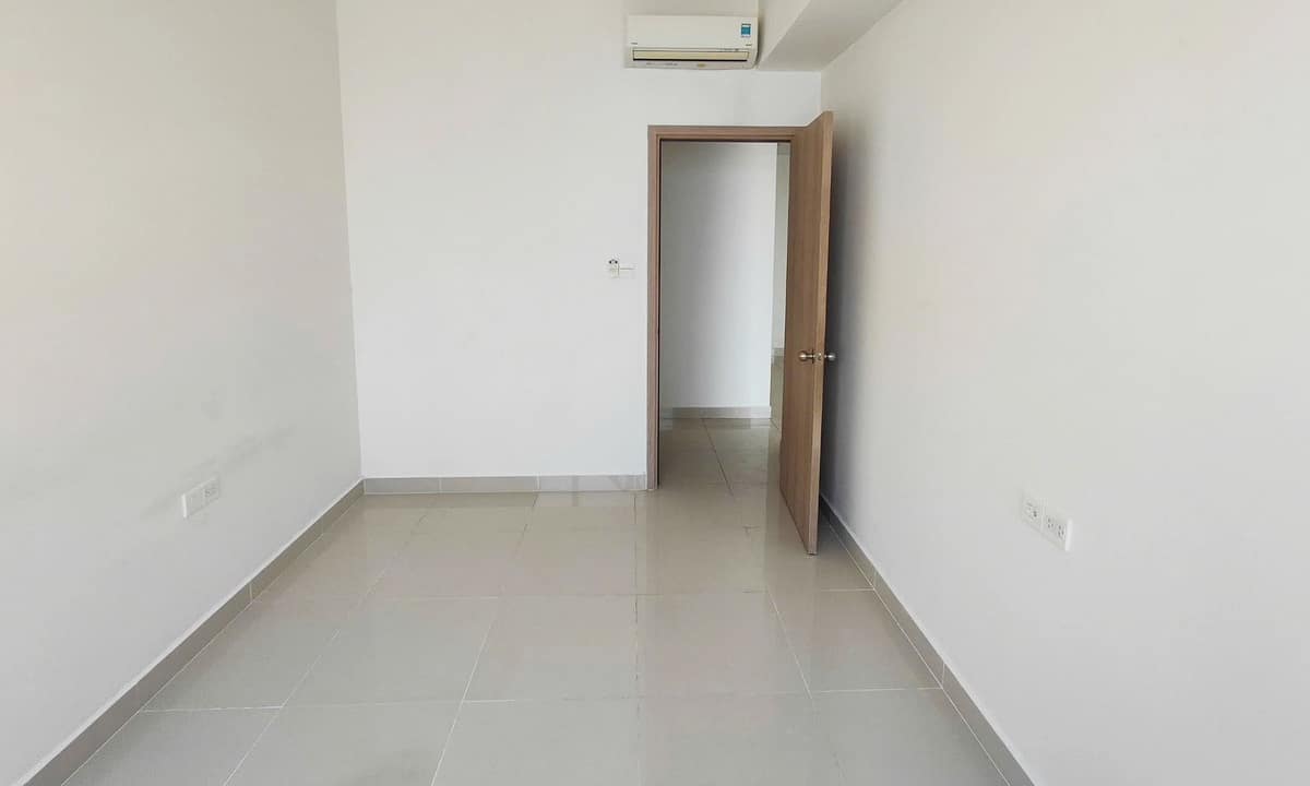 The Sun Avenue bán căn hộ 1 phòng ngủ 51m2 nhà trống lầu cao view đẹp