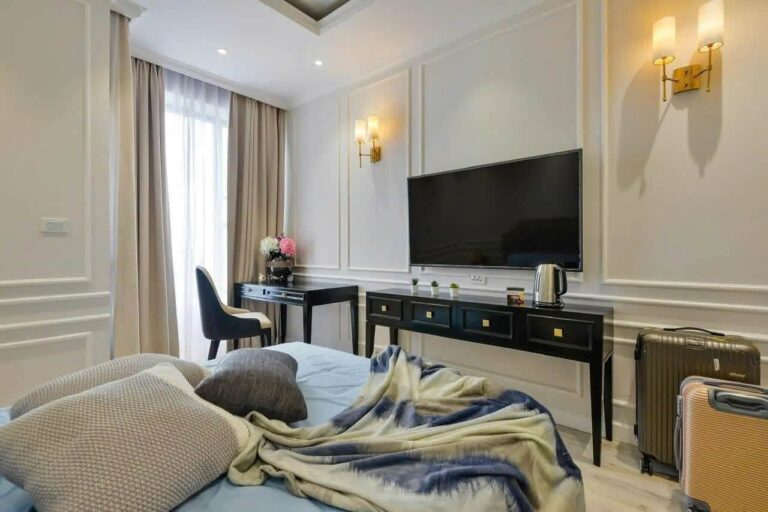 River Gate cho thuê căn hộ studio 1 phòng ngủ 30m2 có đầy đủ nội thất