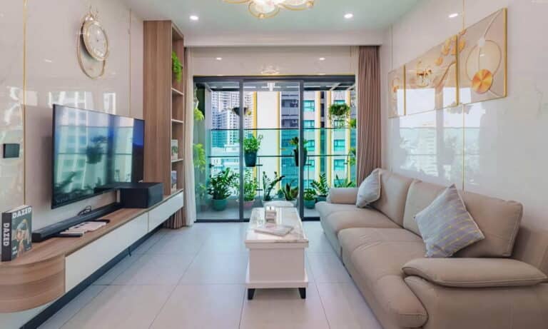 De La Sol cho thuê căn hộ 2 phòng ngủ nhà nội thất đẹp lầu cao giá tốt