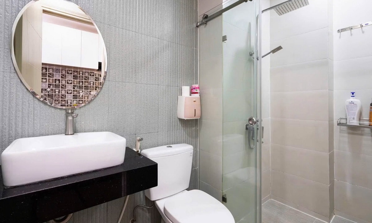 Millennium cho thuê căn studio 1 phòng ngủ 30m2 đủ nội thất thoáng mát