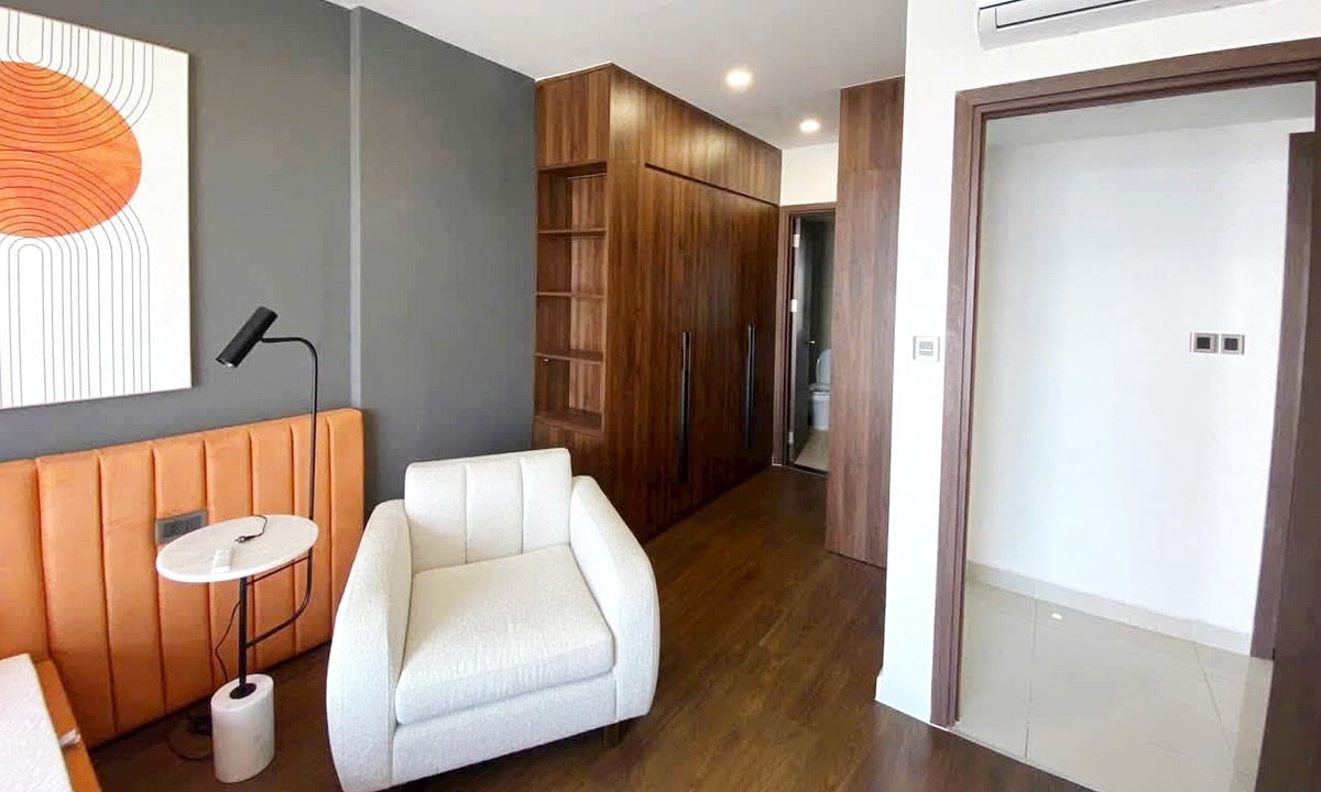 Saigon Royal cho thuê căn hộ 2 phòng ngủ đủ nội thất lầu cao view Bitexco