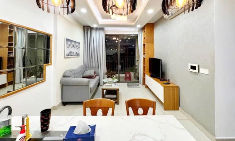 The Tresor cho thuê căn hộ 2 phòng ngủ trang bị đầy đủ nội thất giá tốt