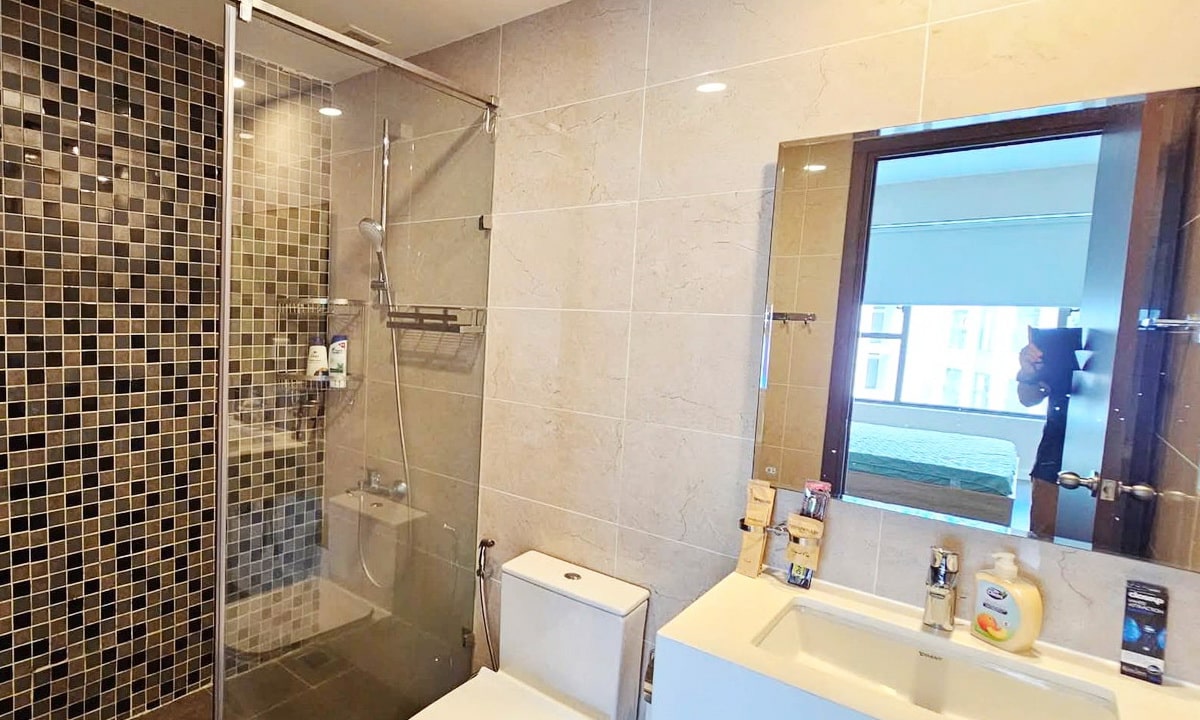 The Tresor cho thuê căn hộ 2 phòng ngủ trang bị đầy đủ nội thất giá tốt