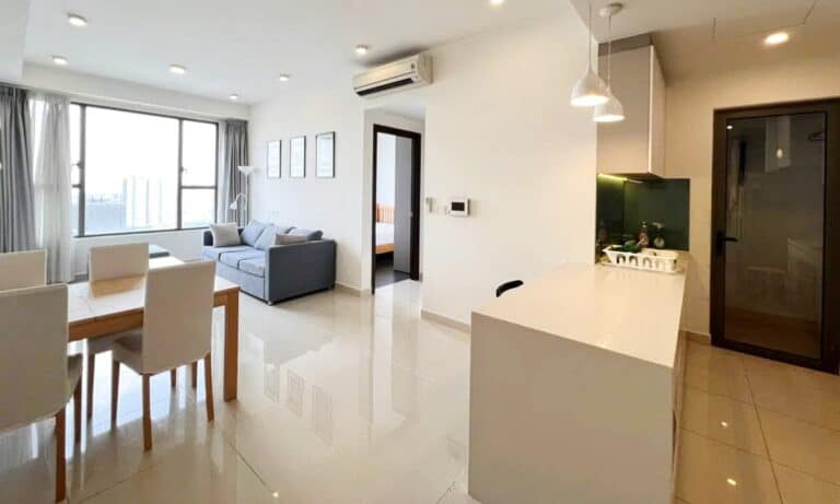 The Tresor cho thuê căn hộ 3 phòng ngủ đầy đủ nội thất lầu cao view sông