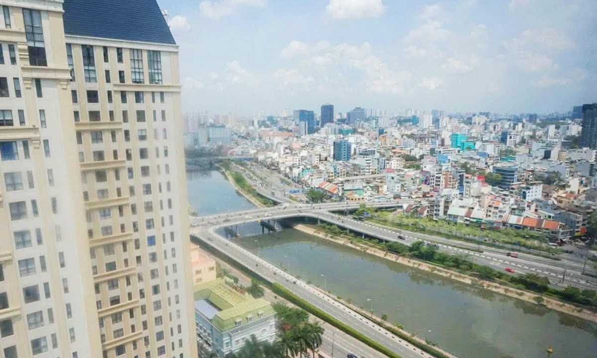 The Tresor cho thuê căn hộ 3 phòng ngủ đầy đủ nội thất lầu cao view sông