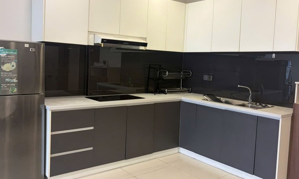 De Capella cho thuê căn hộ 2 phòng ngủ đầy đủ nội thất lầu cao view L81
