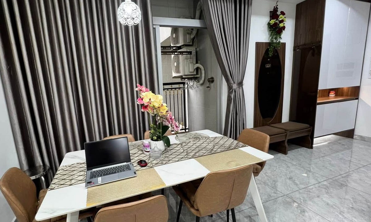 Paris Hoàng Kim cho thuê căn hộ 3 phòng ngủ nội thất xịn lầu cao thoáng
